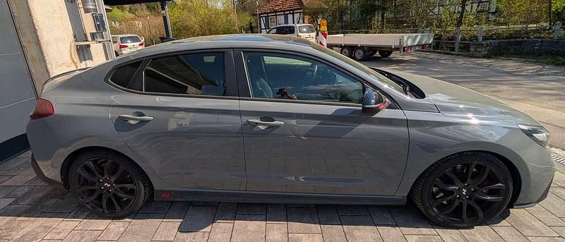 Gebraucht Hyundai i30 275 PS (202 kW) 2019 Grau Limousine