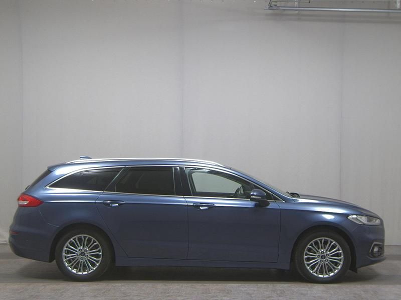 Blau Gebraucht 2022 Ford Mondeo Titanium Kombi | 14.980 € (Guter Preis) - Bild 1/4
