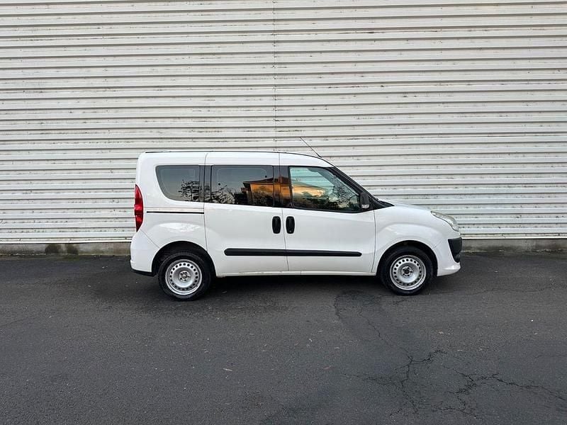 Gebraucht Fiat Doblò Pop 95 PS (69 kW) 2013 Weiß Van / Kleinbus