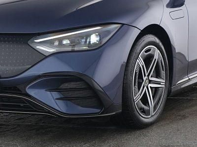 Gebraucht Mercedes EQE300 AMG 180 kW (245 PS) 2024 Blau Limousine