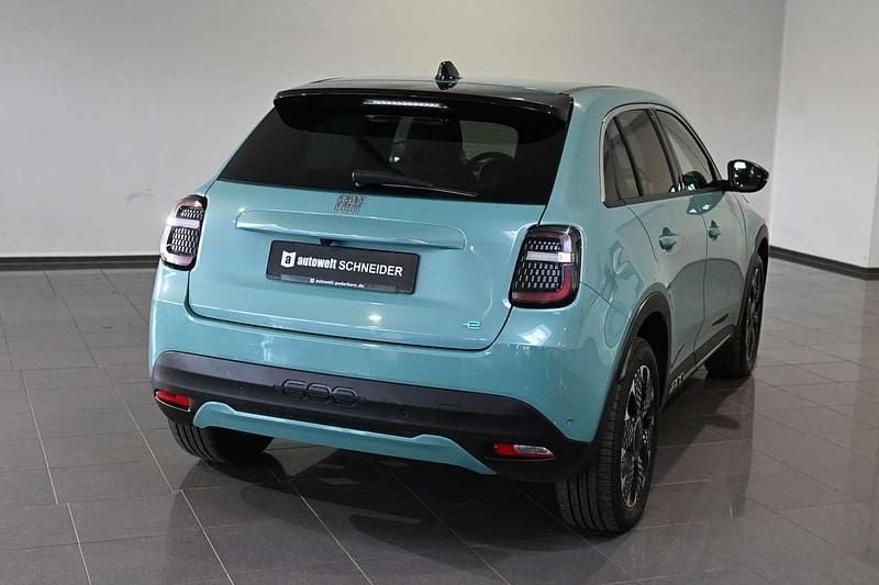 Gebraucht Fiat 600 La Prima 114 kW (156 PS) 2024 Blau SUV