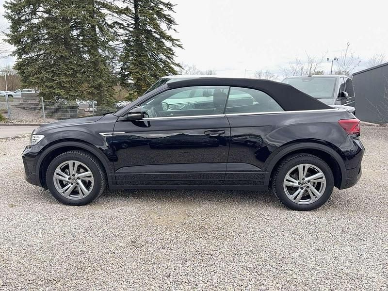 Gebraucht VW T-Roc Cabriolet R-line 150 PS (110 kW) 2024 Deep black perleffekt (metallic) Cabrio