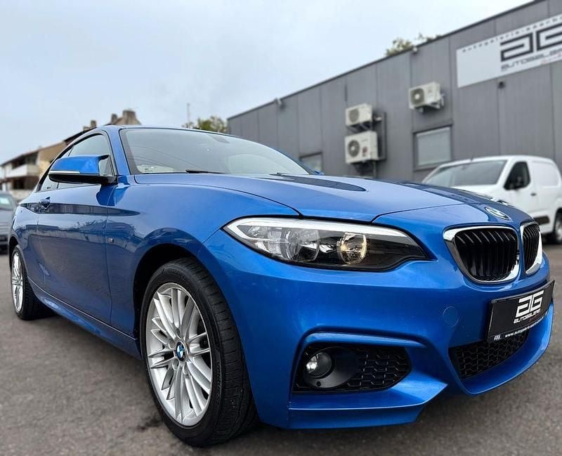 Blau Gebraucht 2015 BMW 220 M Sport Coupé | 9.990 € (Fairer Preis) - Bild 1/4
