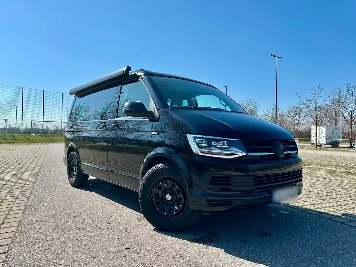 Gebraucht VW California Coast 150 PS (110 kW) 2016 Schwarz Van
