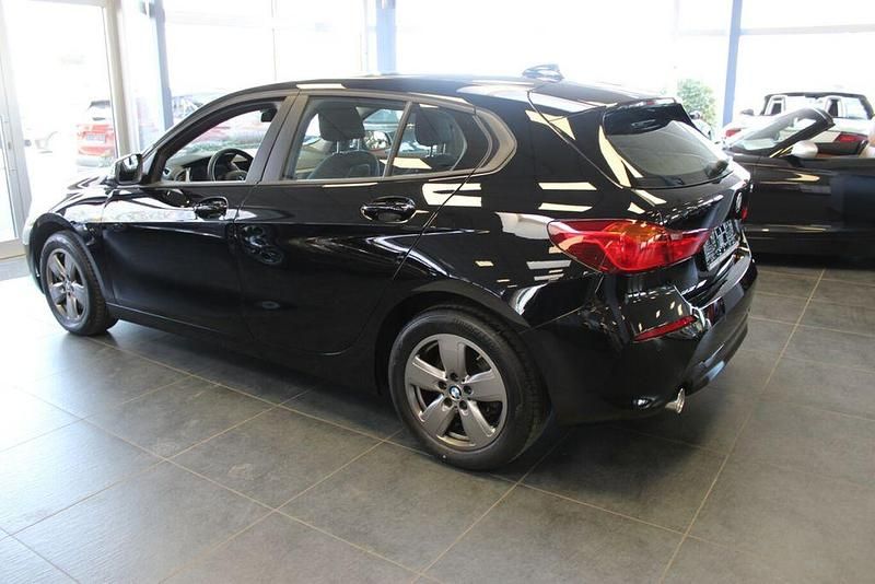 Gebraucht BMW 118 Advantage 150 PS (110 kW) 2020 Schwarz ii Kleinwagen