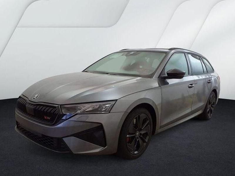 Grau Gebraucht 2025 Skoda Octavia RS Kombi | 35.950 € (Guter Preis) - Bild 1/2