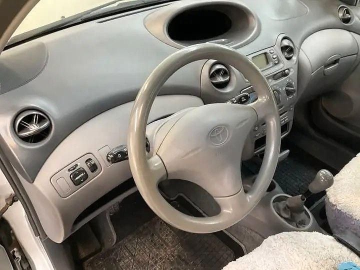 Gebraucht Toyota Yaris Sol 86 PS (63 kW) 2002 Limousine