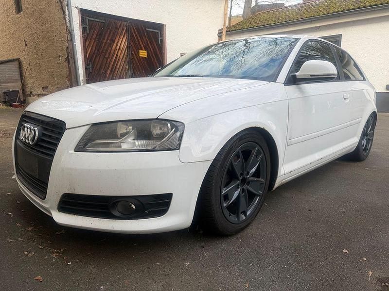 Gebraucht Audi A3 Attraction 160 PS (117 kW) 2008 Weiß Limousine