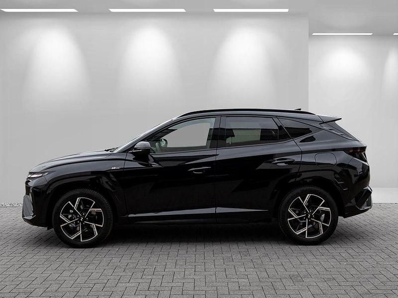 Neu Hyundai Tucson N Line 160 PS (117 kW) 2025 Abyss black SUV