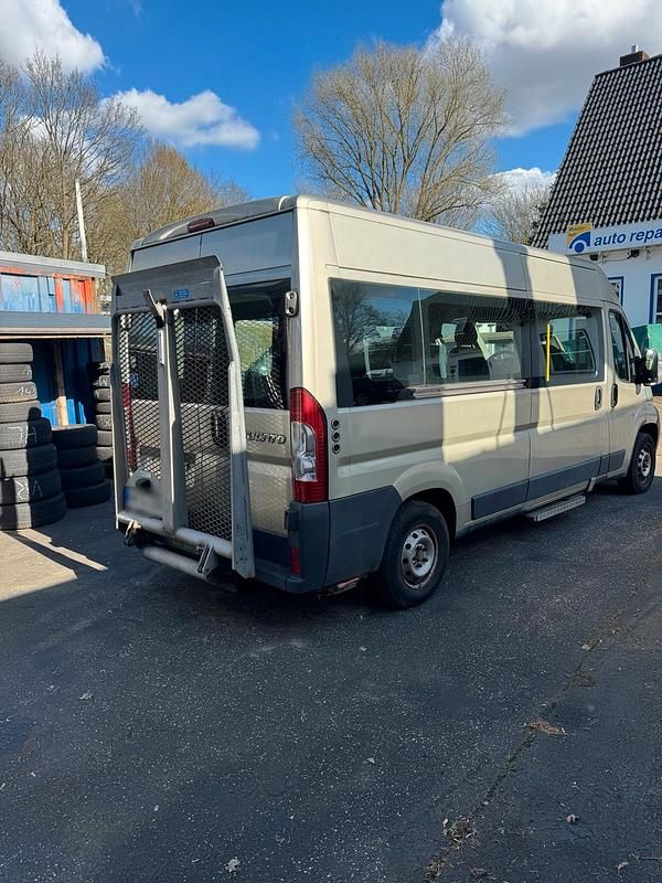 Gebraucht Fiat Ducato 130 PS (95 kW) 2012 Gold Van