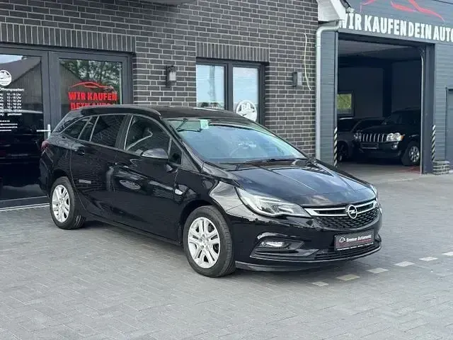 Gebraucht Opel Astra Edition 110 PS (80 kW) 2019 Schwarz Kombi
