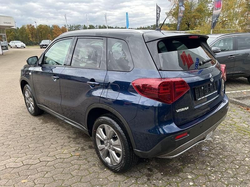 Neu Suzuki Vitara Comfort 129 PS (94 kW) 2025 Blau SUV