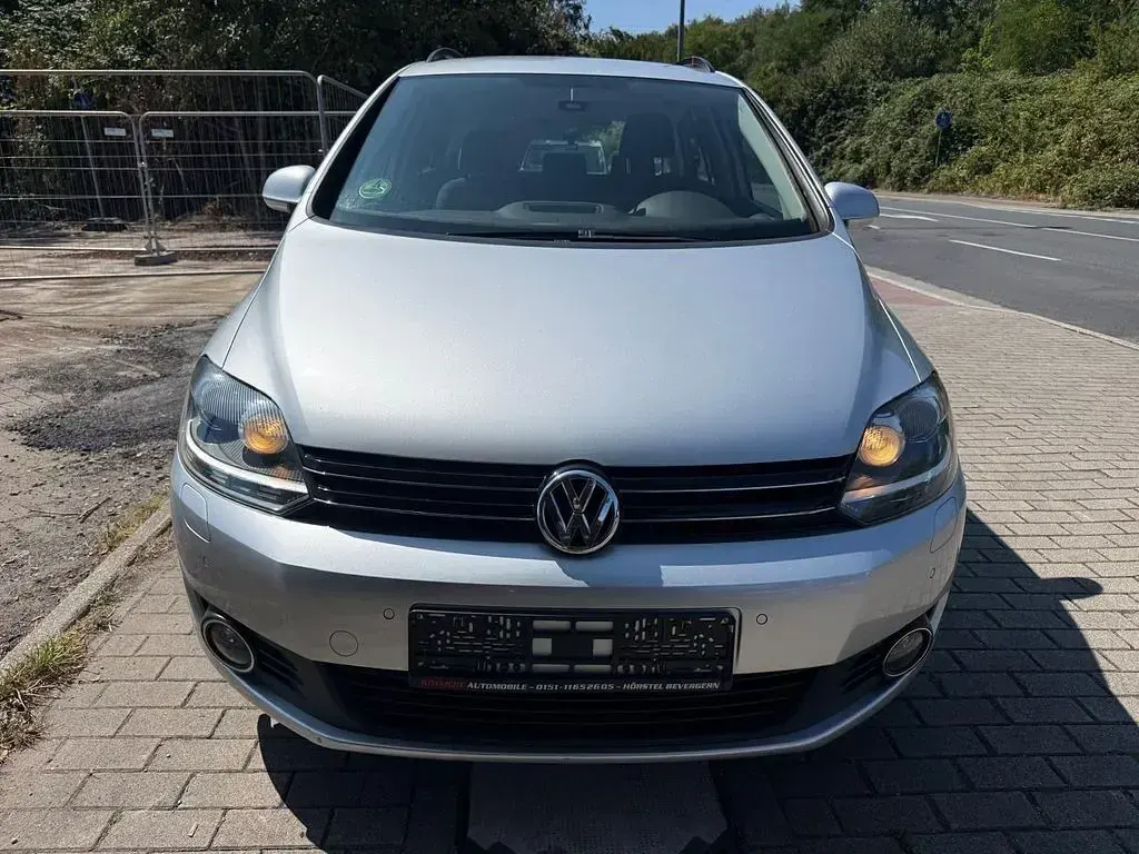 Gebraucht VW Golf Plus Match 105 PS (77 kW) 2012 Silber Van / Kleinbus