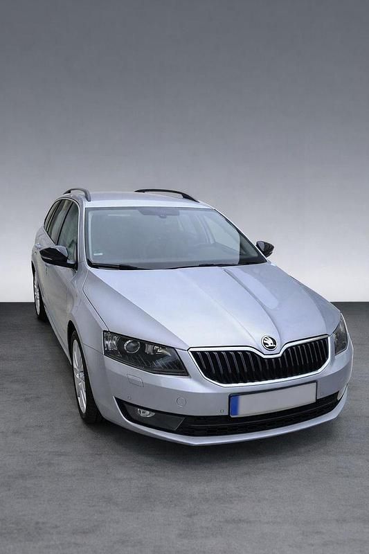 Gebraucht Skoda Octavia 150 PS (110 kW) 2013 Silber Limousine
