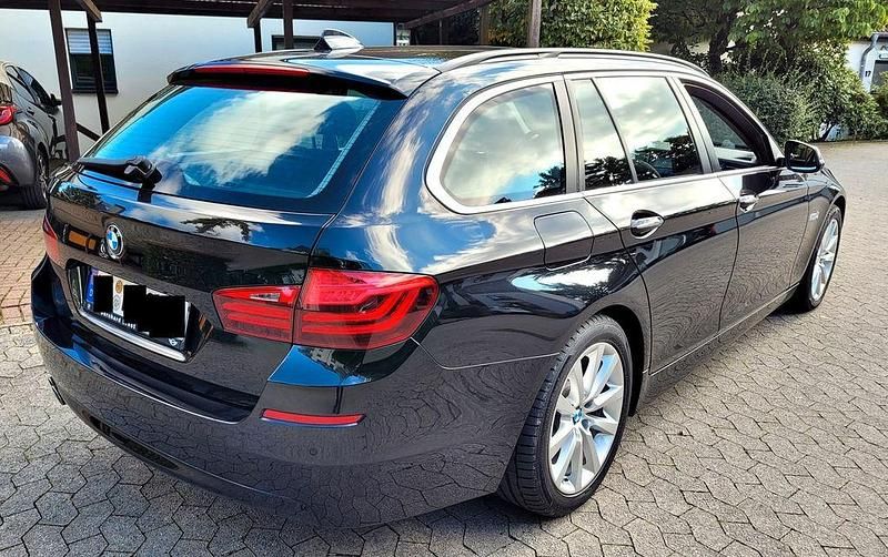 Gebraucht BMW 530 258 PS (189 kW) 2016 Schwarz Kombi