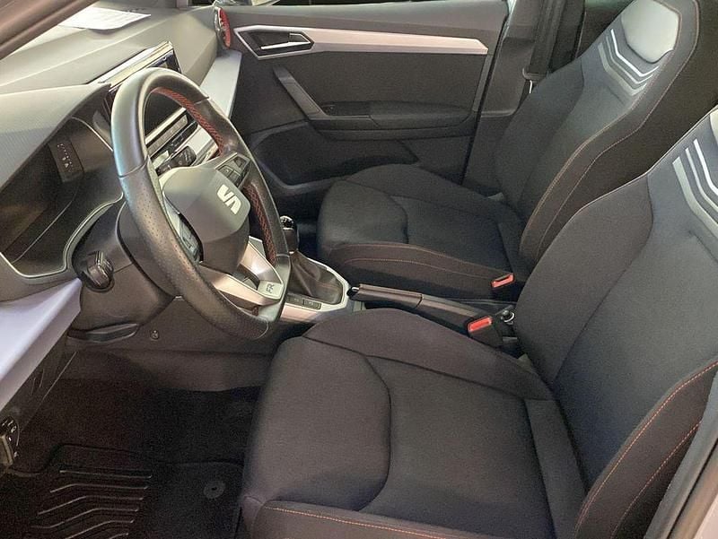 Gebraucht Seat Arona FR 95 PS (69 kW) 2023 Silber SUV