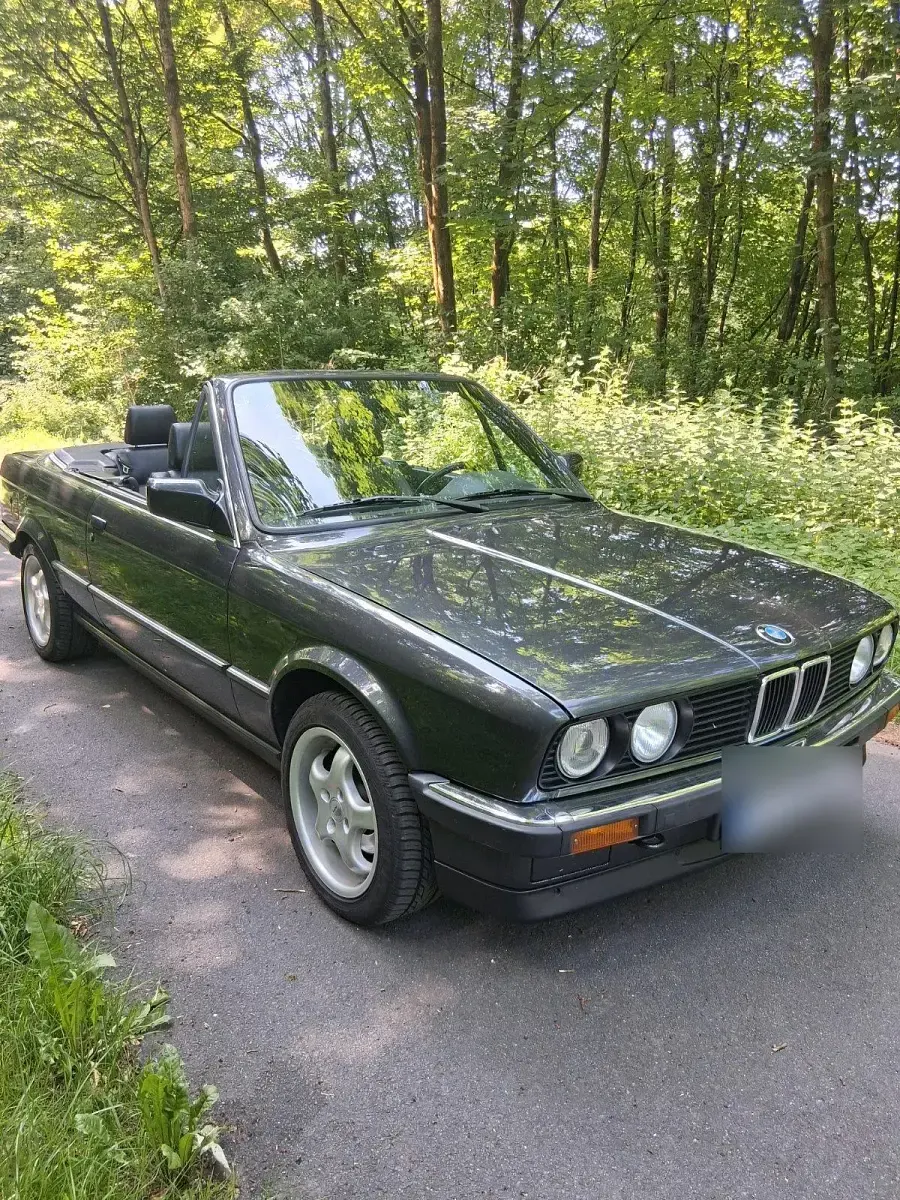 Gebraucht BMW 320 Cabriolet 129 PS (94 kW) 1990 Schwarz Cabrio