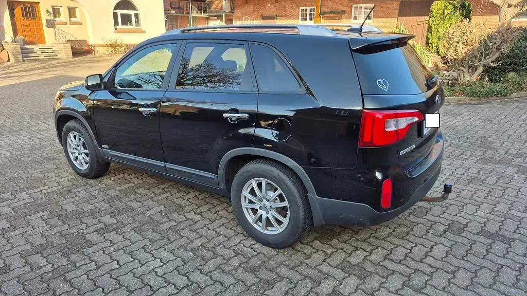 Używany Kia Sorento Vision 197 KM (144 kW) 2013 Czarny SUV