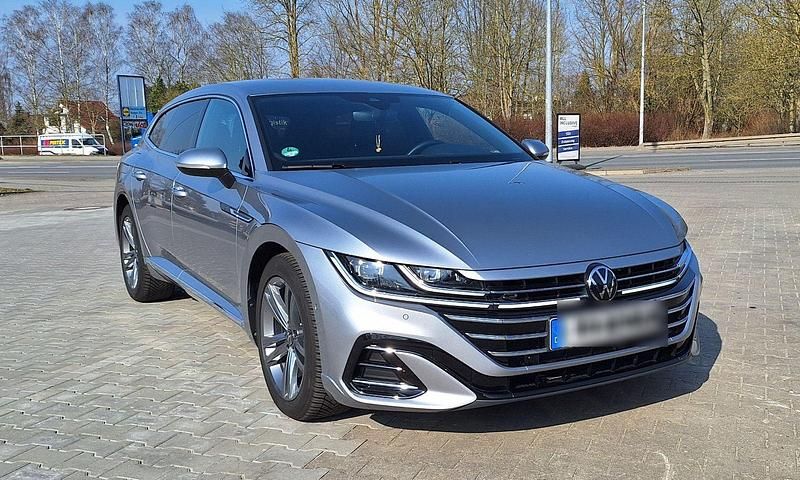 Silber Gebraucht 2023 VW Arteon R-line Kombi | 34.790 € (Guter Preis) - Bild 1/4