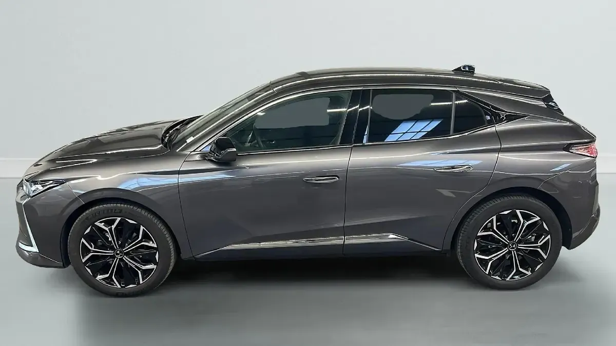 Gebraucht DS Automobiles DS4 131 PS (96 kW) 2024 Gris platinium SUV