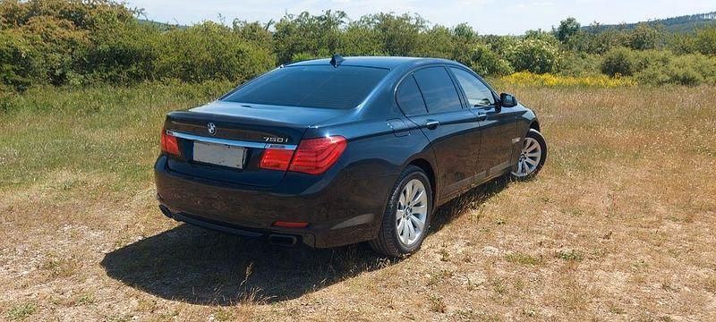 Gebraucht BMW 750 408 PS (300 kW) 2009 Blau Limousine