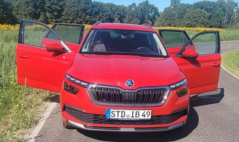 Rot Gebraucht 2019 Skoda Kamiq Style SUV | 18.600 € (Fairer Preis) - Bild 1/4