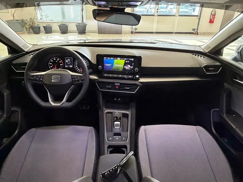 Gebraucht Seat Leon Style 110 PS (80 kW) 2024 Grau Limousine