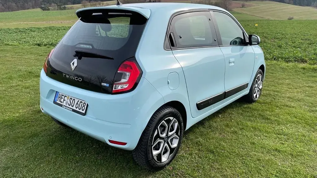 Gebraucht Renault Twingo Zen 60 kW (82 PS) 2022 Blau Kleinwagen