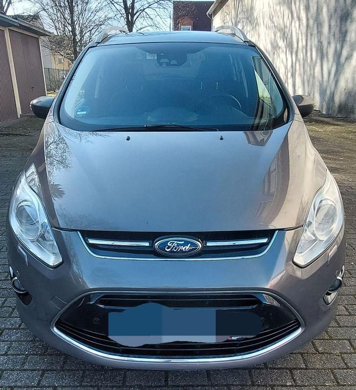 Gebraucht Ford Grand C-Max 163 PS (119 kW) 2014 Braun Van / Kleinbus