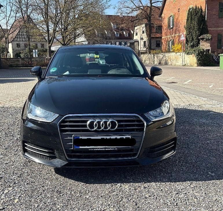 Gebraucht Audi A1 Sportback 125 PS (91 kW) 2016 Schwarz Kleinwagen