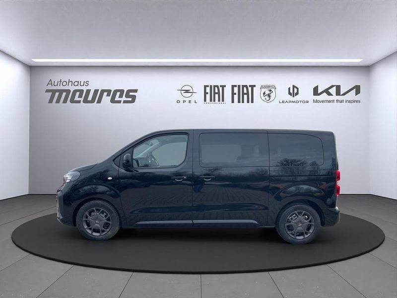 Neu Opel Zafira Edition 179 PS (131 kW) 2025 Weiss Van / Kleinbus