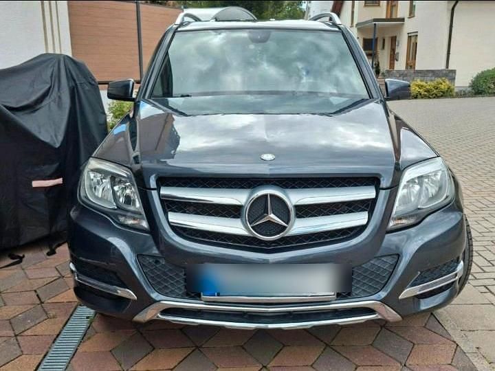 Grau Gebraucht 2013 Mercedes GLK200 SUV | 16.500 € (Fairer Preis) - Bild 1/4