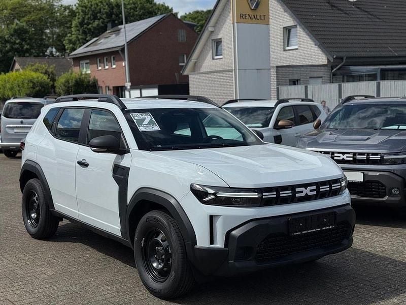 Gebraucht Dacia Duster Essentiel 101 PS (74 kW) 2025 Gletscherweiss SUV