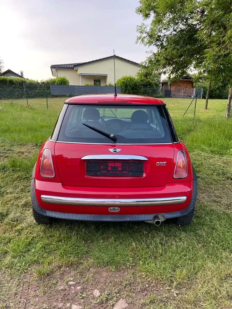Gebraucht Mini ONE Chili 90 PS (66 kW) 2003 Rot Kleinwagen