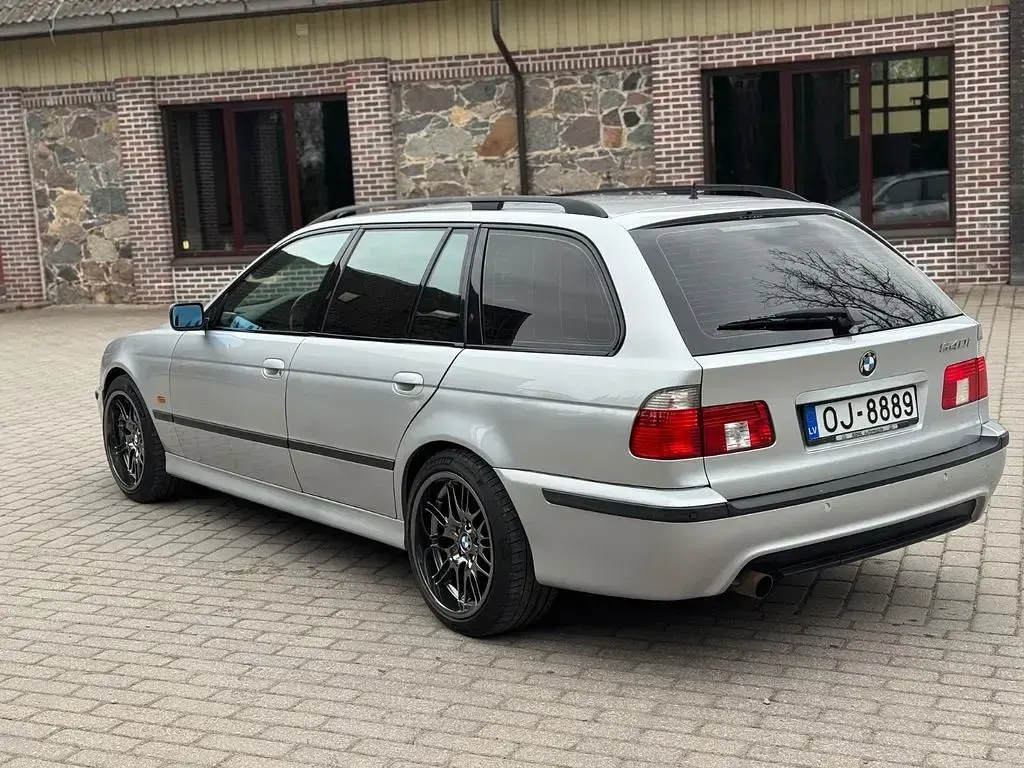 Gebraucht BMW 540 Performance 286 PS (210 kW) 2000 Silber Kombi