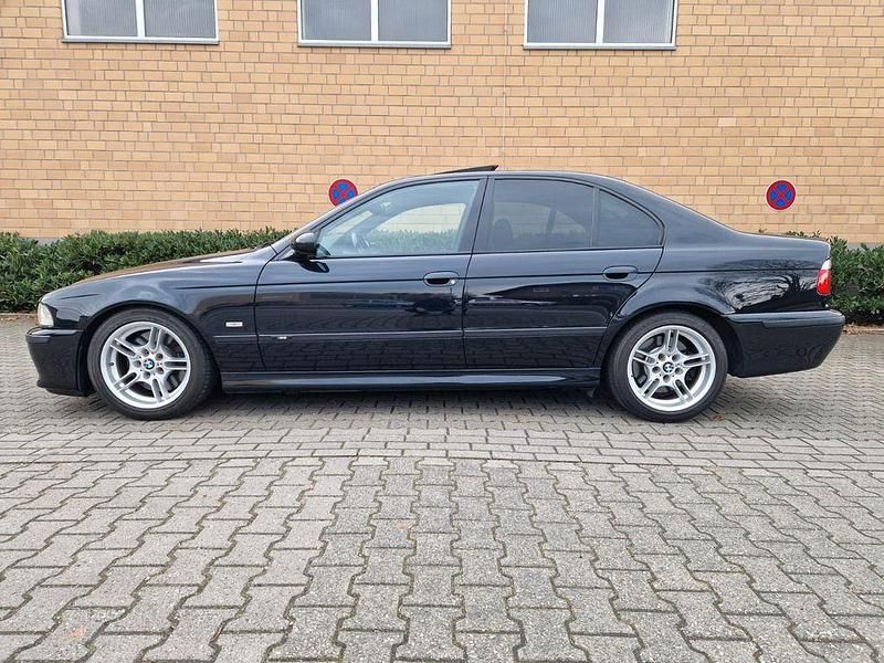 Second-hand BMW M5 400 CP (294 kW) 2001 Albastru Berlinǎ