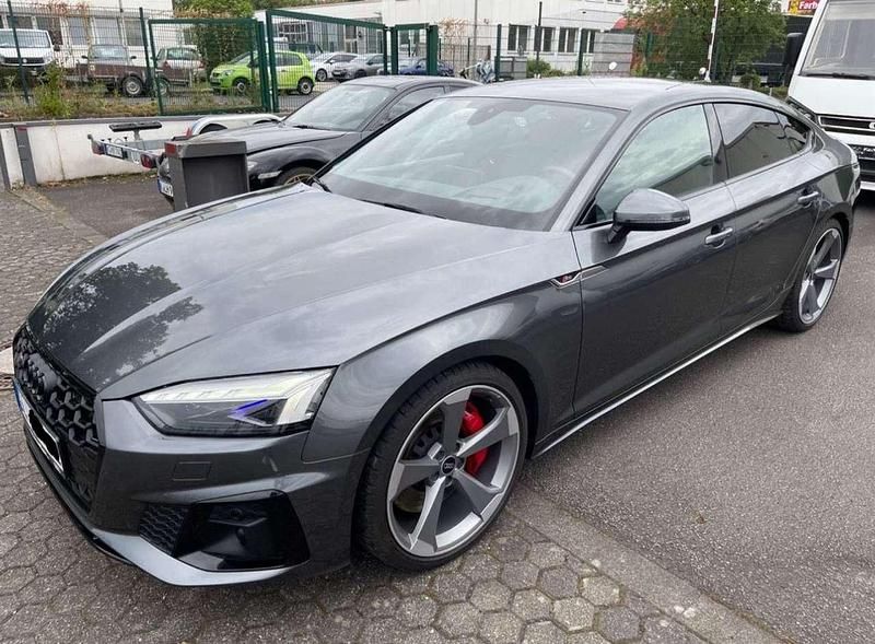 Grau Gebraucht 2021 Audi S5 Sportback Ambiente Kleinwagen | 47.500 € (Fairer Preis) - Bild 1/4