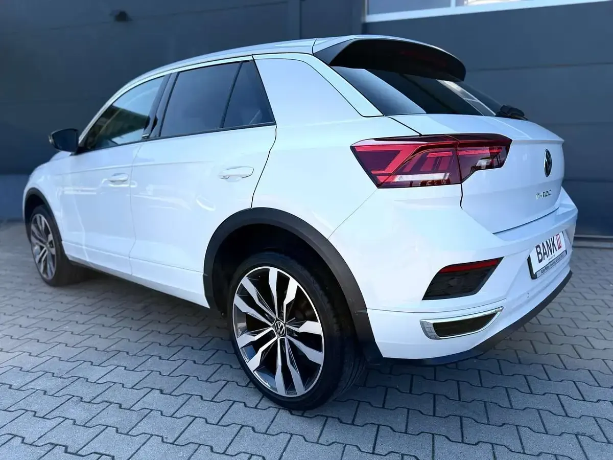 Usata VW T-Roc R-line 150 CV (110 kW) 2021 Bianco SUV