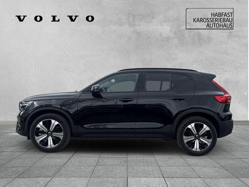 Gebraucht Volvo XC40 Plus 261 PS (191 kW) 2022 Onyx black / metallic SUV