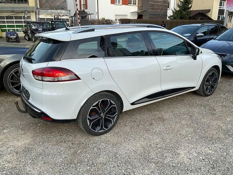 Gebraucht Renault Clio IV Intens 118 PS (86 kW) 2017 Weiß Limousine