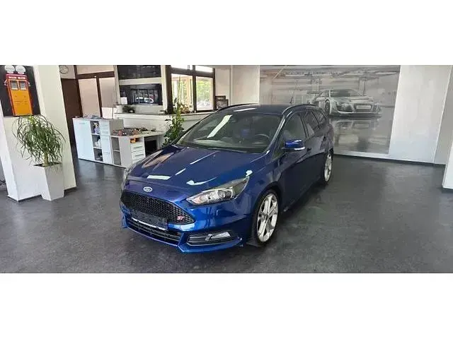 Gebraucht Ford Focus ST 185 PS (136 kW) 2017 Blau Kombi