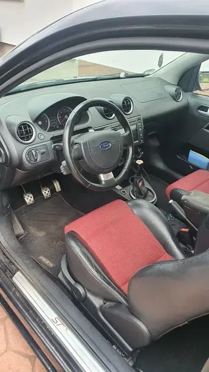 Gebraucht Ford Fiesta ST 150 PS (110 kW) 2005 Schwarz Kleinwagen