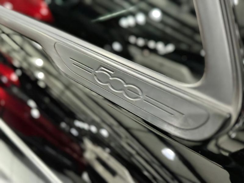 Gebraucht Fiat 500e Action 69 kW (95 PS) 2021 Schwarz Limousine