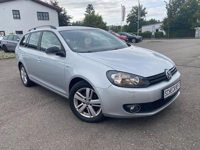 Gebraucht VW Golf VI Match 122 PS (89 kW) 2012 Silber Kleinwagen