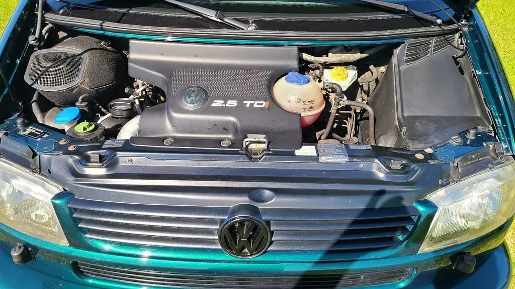 Gebraucht VW T4 151 PS (111 kW) 2000 Grün Van