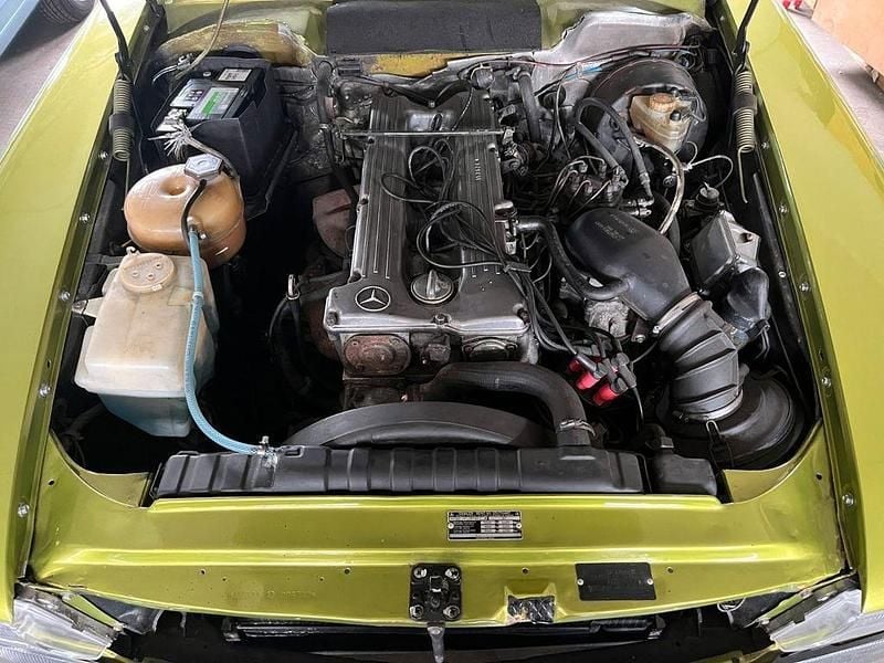 Gebraucht Mercedes SLC280 185 PS (136 kW) 1979 Grün Coupé