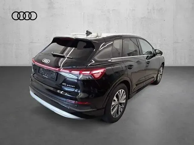 Gebraucht Audi Q4 e-tron Advanced Plus 150 kW (204 PS) 2023 Mythosschwarz metallic SUV