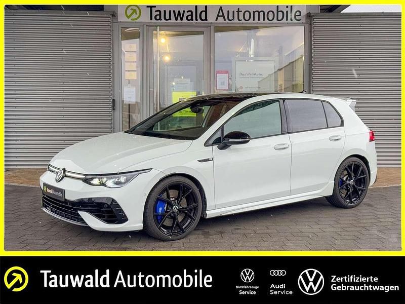 Weiß Gebraucht 2023 VW Golf VIII R Kleinwagen | 43.890 € (Teuer) - Bild 1/4