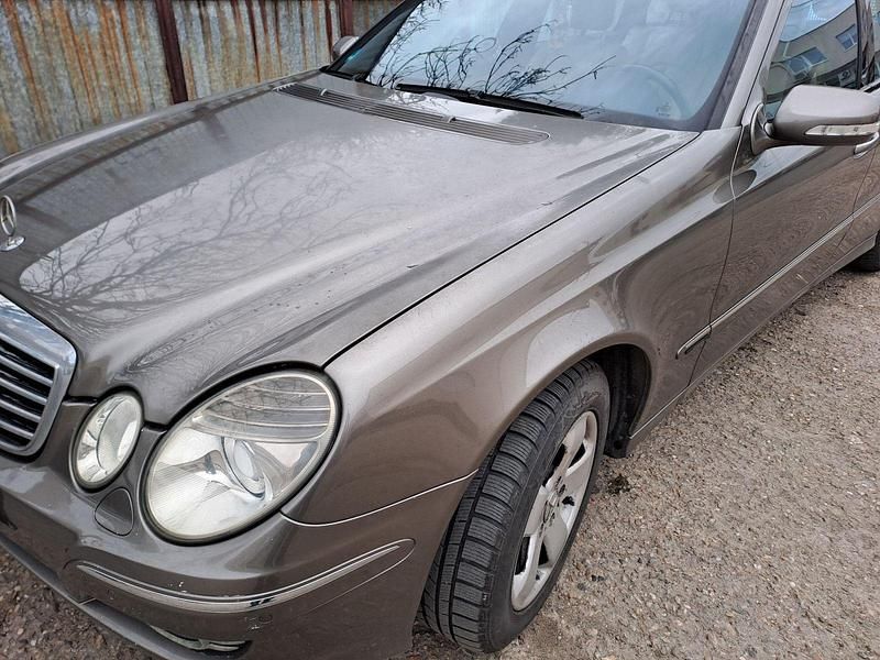 Gebraucht Mercedes 320 226 PS (166 kW) 2007 Braun Kombi