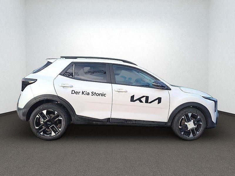 Neu Kia Stonic 116 PS (85 kW) 2025 Weiss SUV